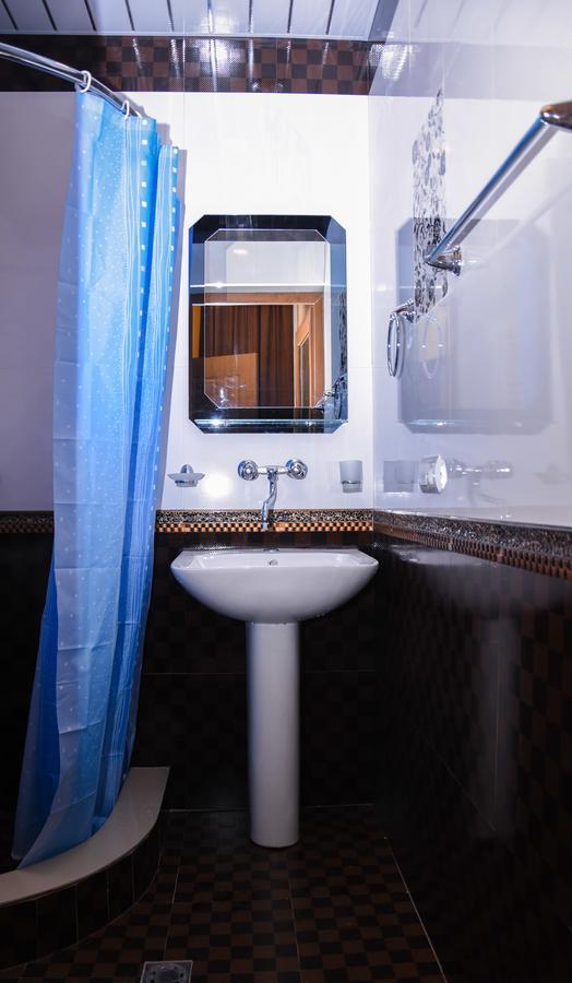Guesthouse Crown Of צ'אקאדזור מראה חיצוני תמונה