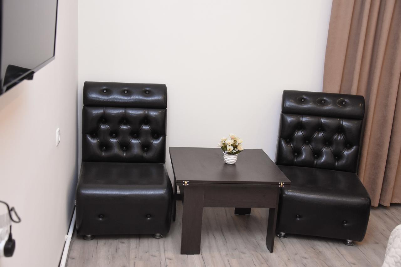 Guesthouse Crown Of צ'אקאדזור מראה חיצוני תמונה