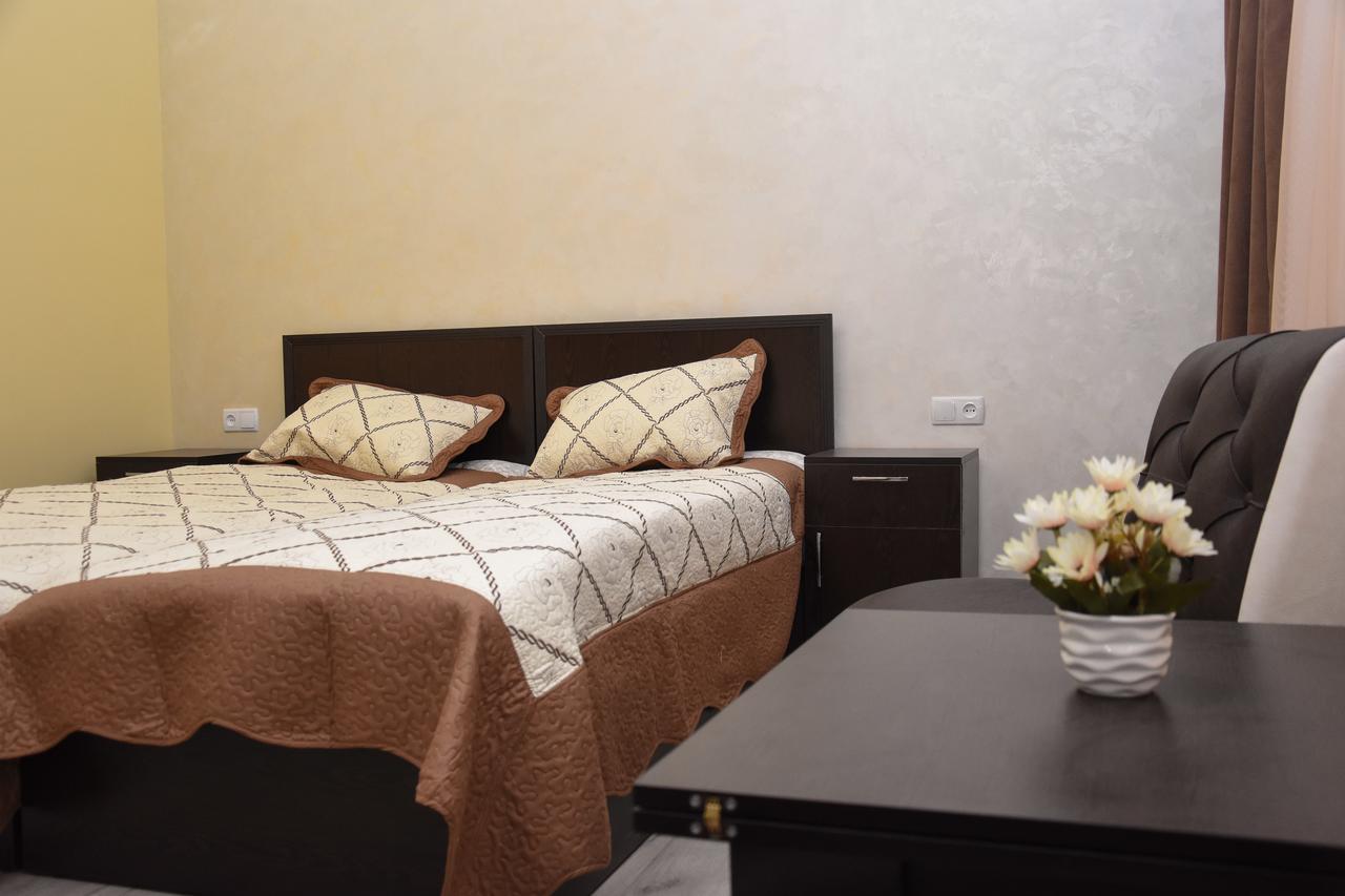 Guesthouse Crown Of צ'אקאדזור מראה חיצוני תמונה