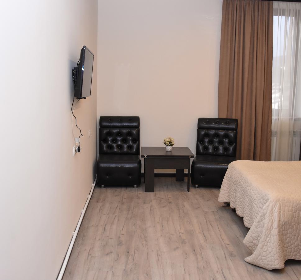 Guesthouse Crown Of צ'אקאדזור מראה חיצוני תמונה