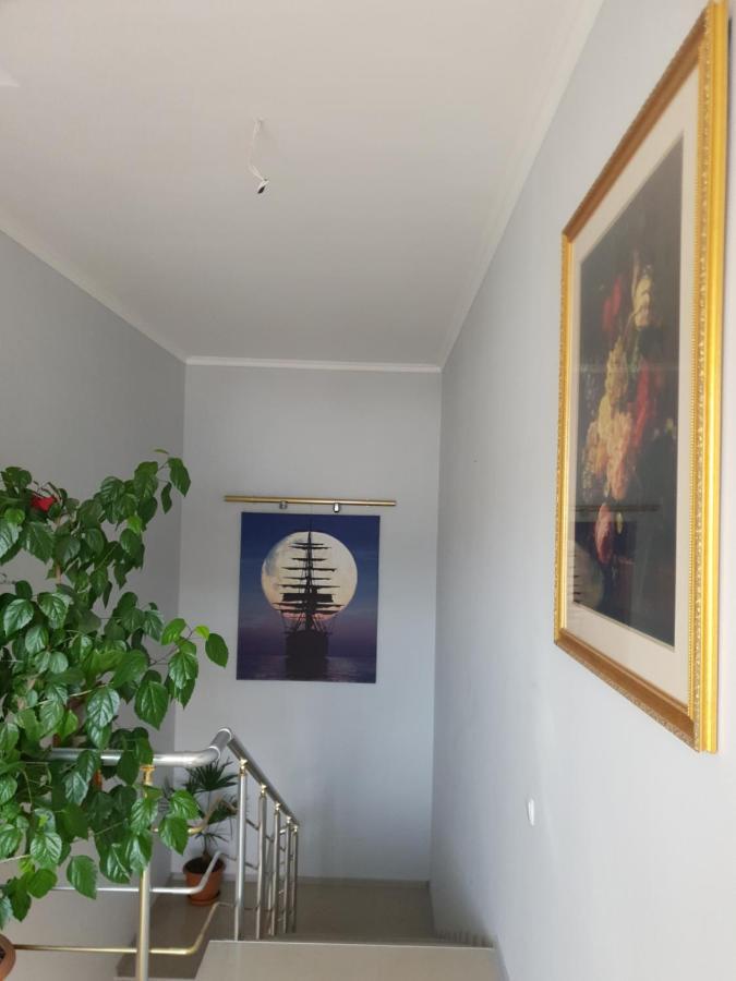 Guesthouse Crown Of צ'אקאדזור מראה חיצוני תמונה
